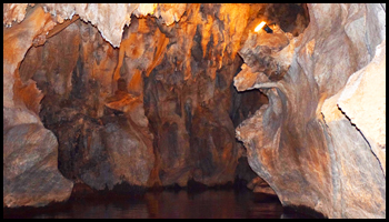 Explore Nature: Cueva del Indio